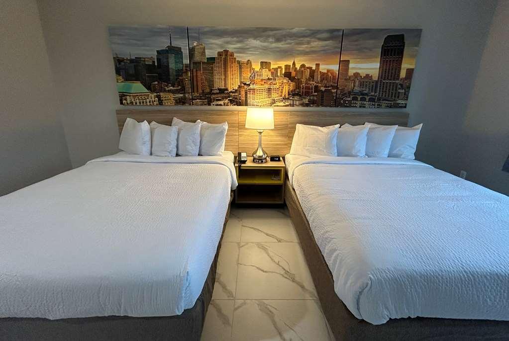 Days Inn By Wyndham Staten Island New York Room photo